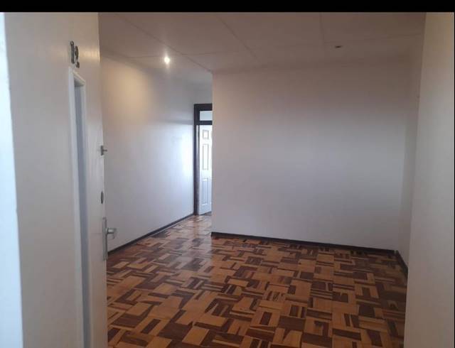 2 BEDROOM APARTMENT FOR SALE IN KENSINGTON